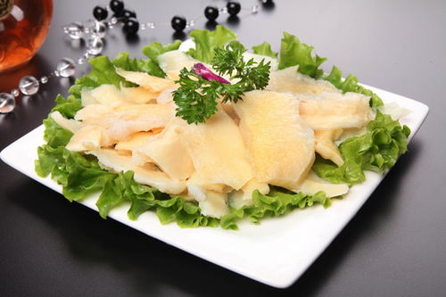 燒烤牛心管 傳統(tǒng)食材料理的精髓與視覺藝術(shù)